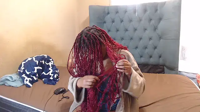 EbonyEssence webcam