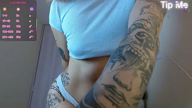 aprildumont webcam