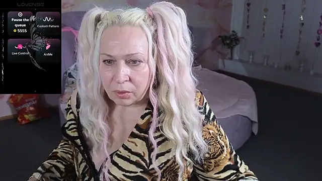 Penelope_Pinky webcam