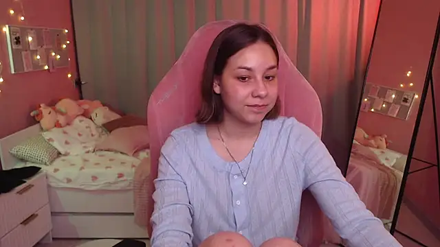 Gia_Skova webcam