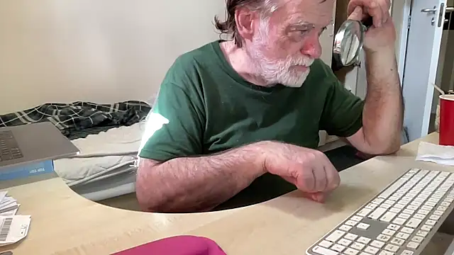 coach-karl live cam
