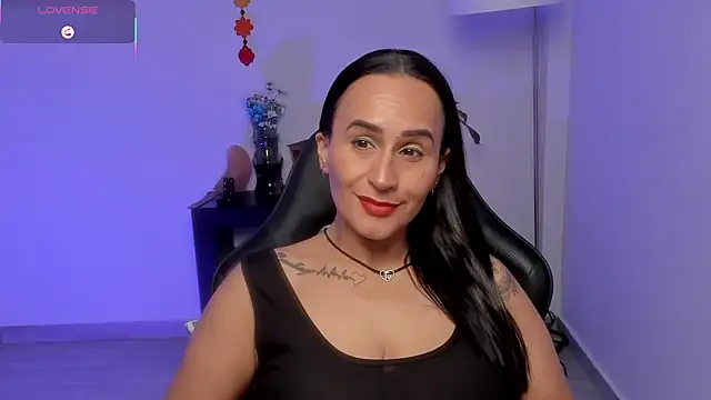 Sara_Charmy webcam