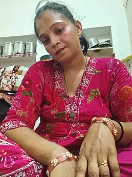 Mohni_love live cam on StripChat