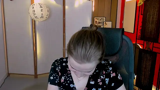 LissaTelor webcam