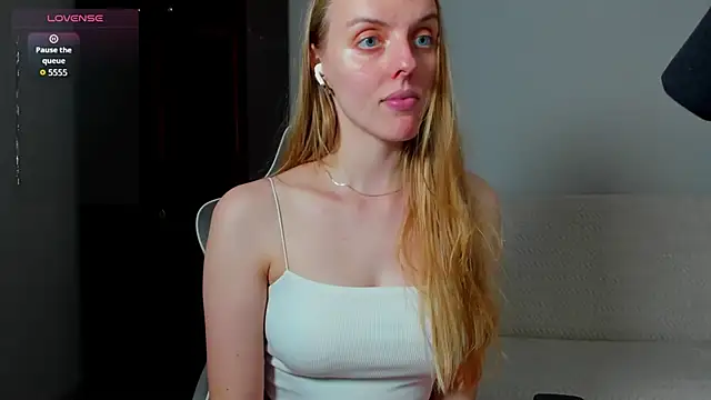 jam_cream - Jam_cream's free webcam - UK Sex Cams