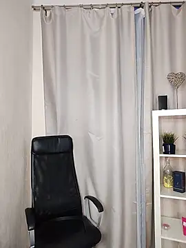 MickeQuinee webcam