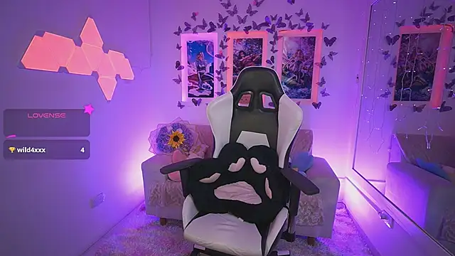 DahliaGrey webcam