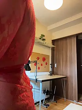 Hotmomcheckk_ live cam