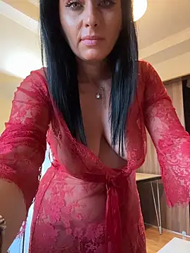 Hotmomcheckk_