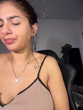 chicachocolate01 webcam