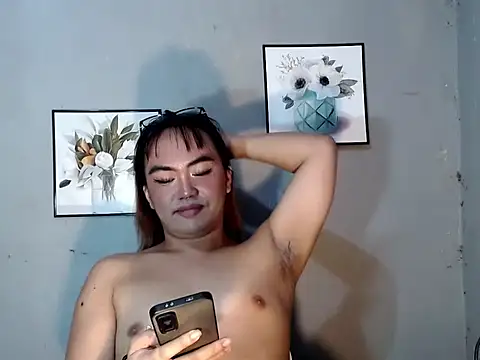 Asianblk_barbiedoll webcam