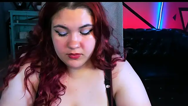 LeslieBlas webcam