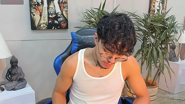 kai_storn webcam