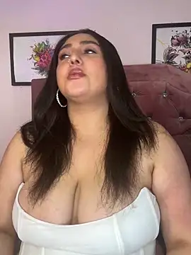selenee23 - Selenee23's free webcam - UK Sex Cams