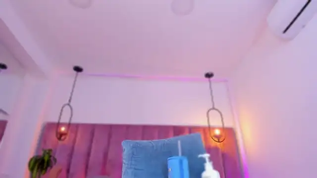 babepolly live cam on StripChat
