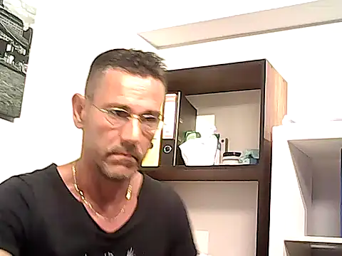 mastercharisma35 webcam