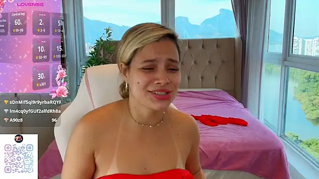 Florence_Ford live cam on StripChat