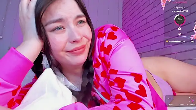 NatalForsy live cam on StripChat