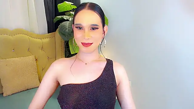 LexiLoreOnTop webcam
