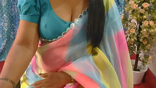 Mallu_Manisha webcam