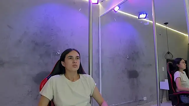 alice__susan webcam
