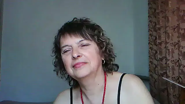 ElizabethGorden live cam on StripChat