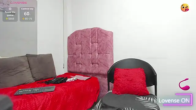 tiharaladys webcam