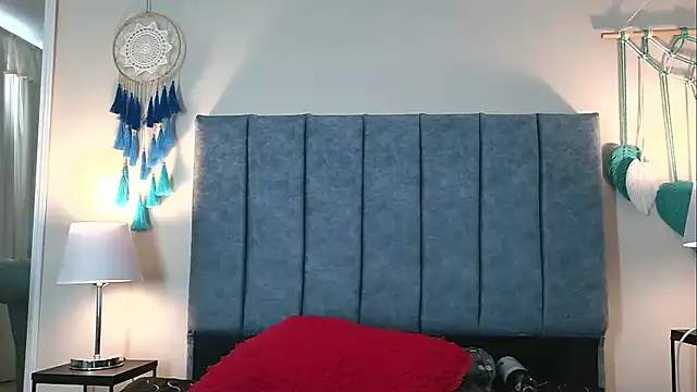 NatalyGuzman26 live cam on StripChat