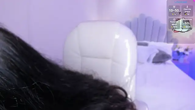 Aishellyng18_ webcam