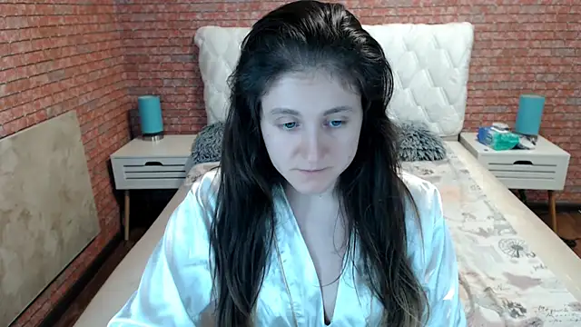 Holliy_Cooper webcam