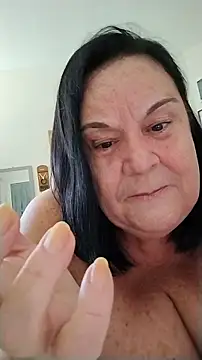 Yaya_Mineira webcam