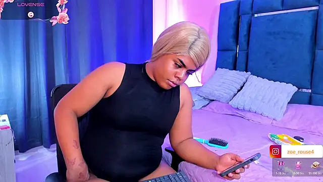 zoee_rose webcam