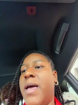 GirthGoddessCoco webcam