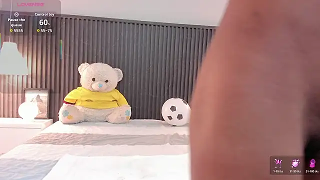 BellaGracee webcam