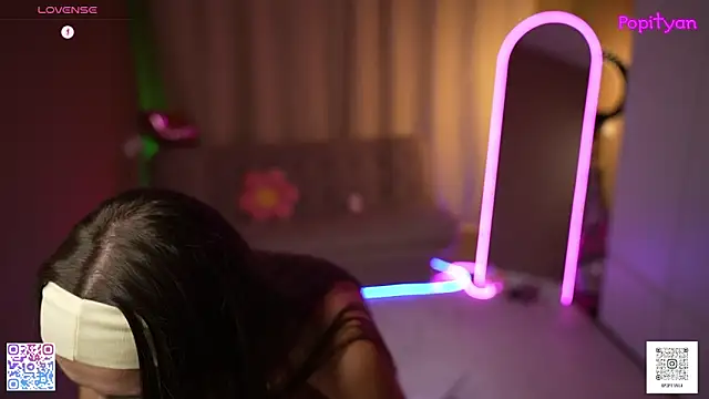 popityan1 webcam