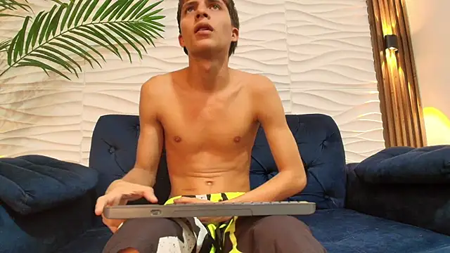 Pavo_tv webcam