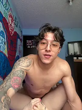 Valery_Salmons webcam