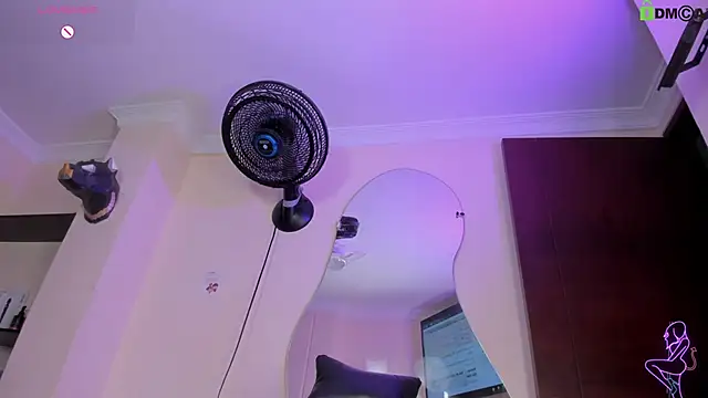 Danyhottits webcam