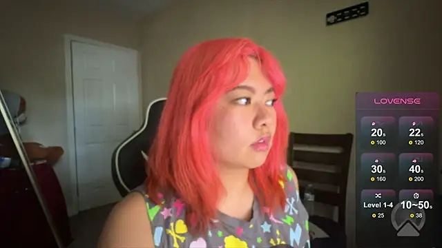 kuromixx444 live cam preview on Stripchat