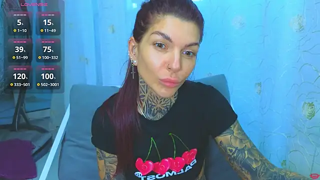 tattooedBabyy webcam