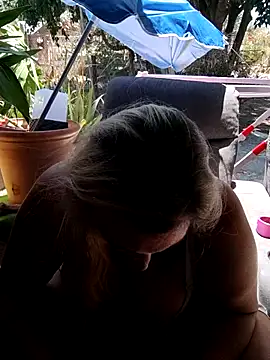 BecciDeluxe webcam