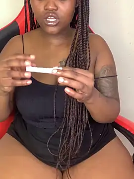 ThickPearlx23 webcam