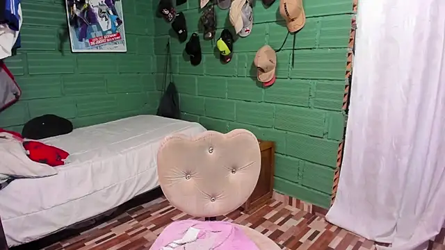 DanaaRey webcam