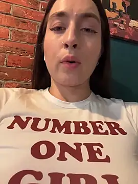 Holly_Play webcam