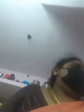 Villageanuty webcam
