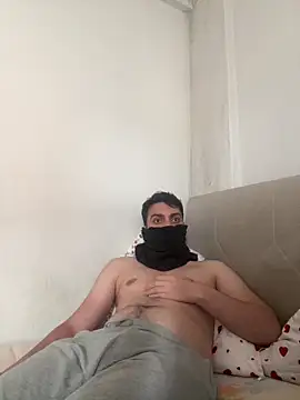 milfshakeow webcam