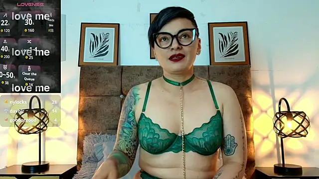 kat_paradise webcam