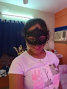 Lena_mahiyaa webcam