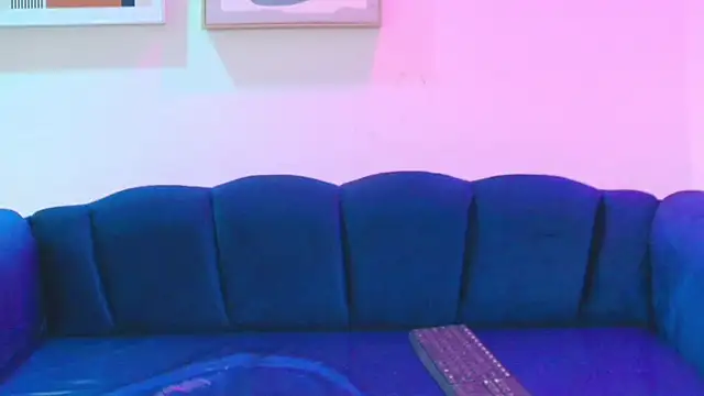 Anya_Volke webcam