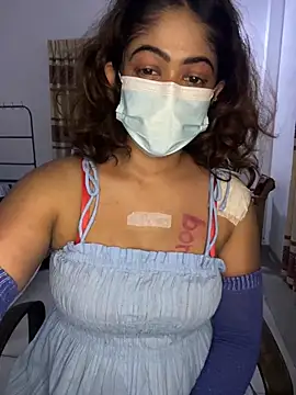 HotQueenSri webcam